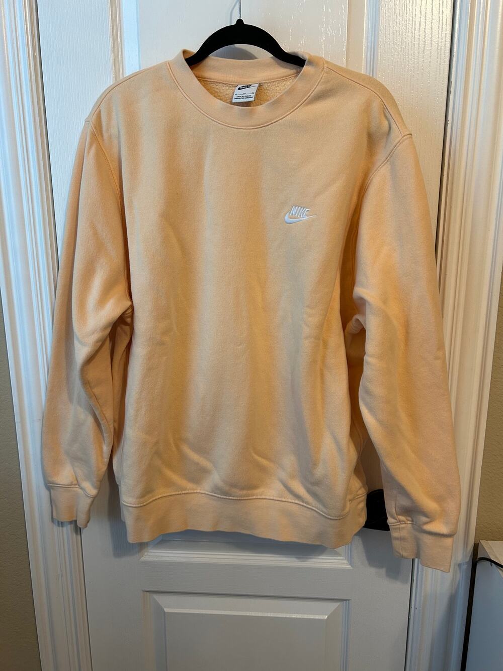 Light Orange Nike Pullover Crewneck XL